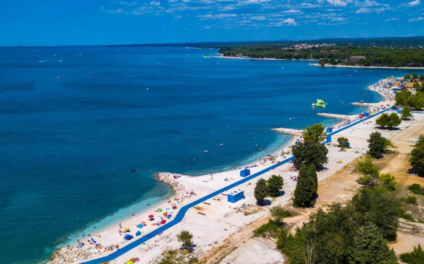 Caramel Comforts With Sea View In Stinjan Only 300 Meters From The Beach Пула Екстериор снимка